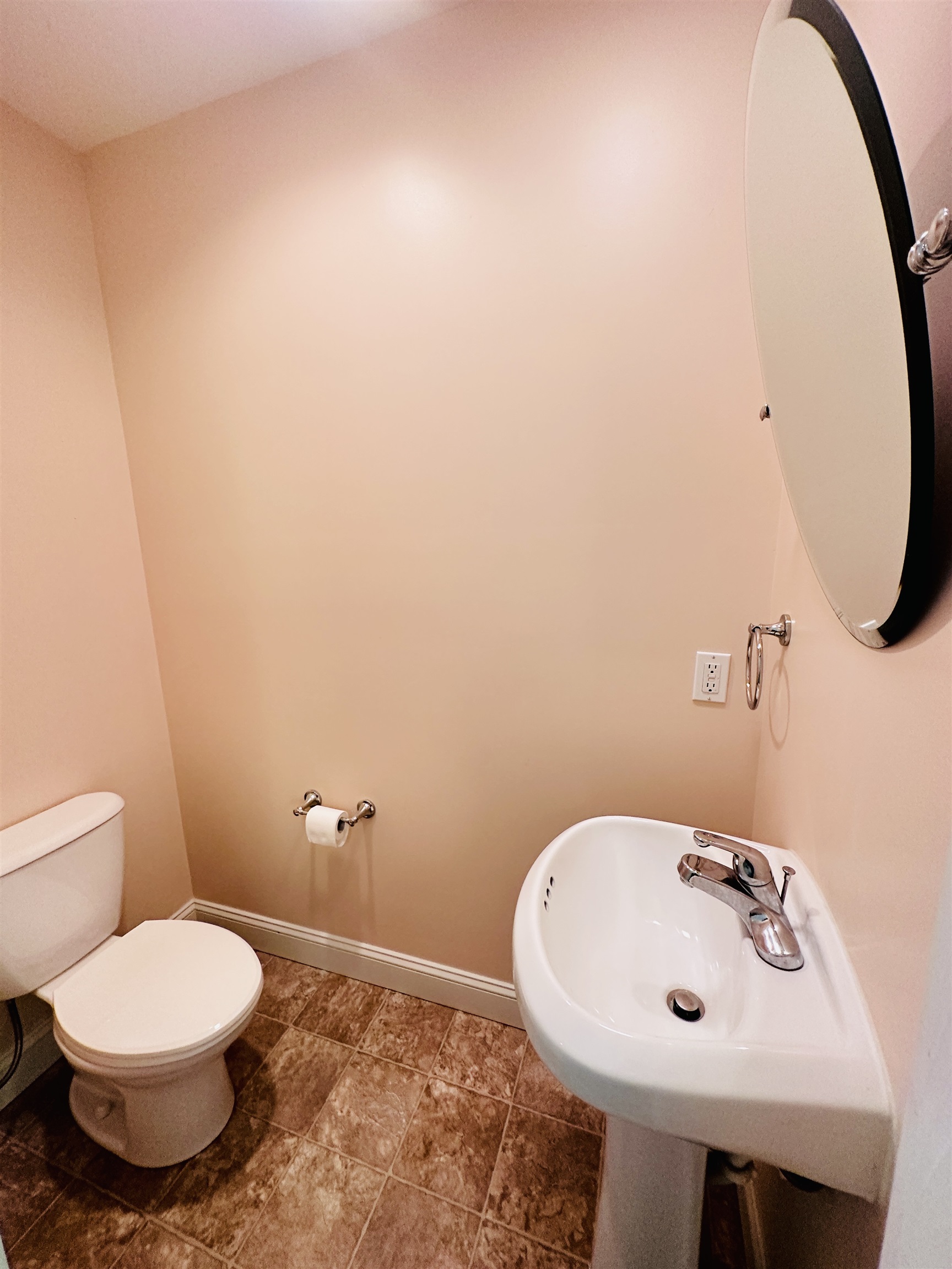 337 Mt Support Road, Unit 204 Lebanon, NH 03766 - Photo 8 of 33