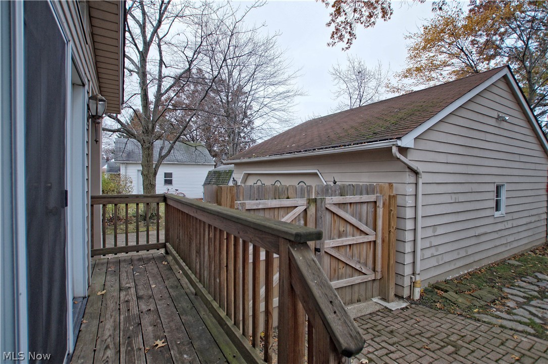 29956 Regent Road Wickliffe, OH 44092 - Photo 22 of 25 Gallery Image 22