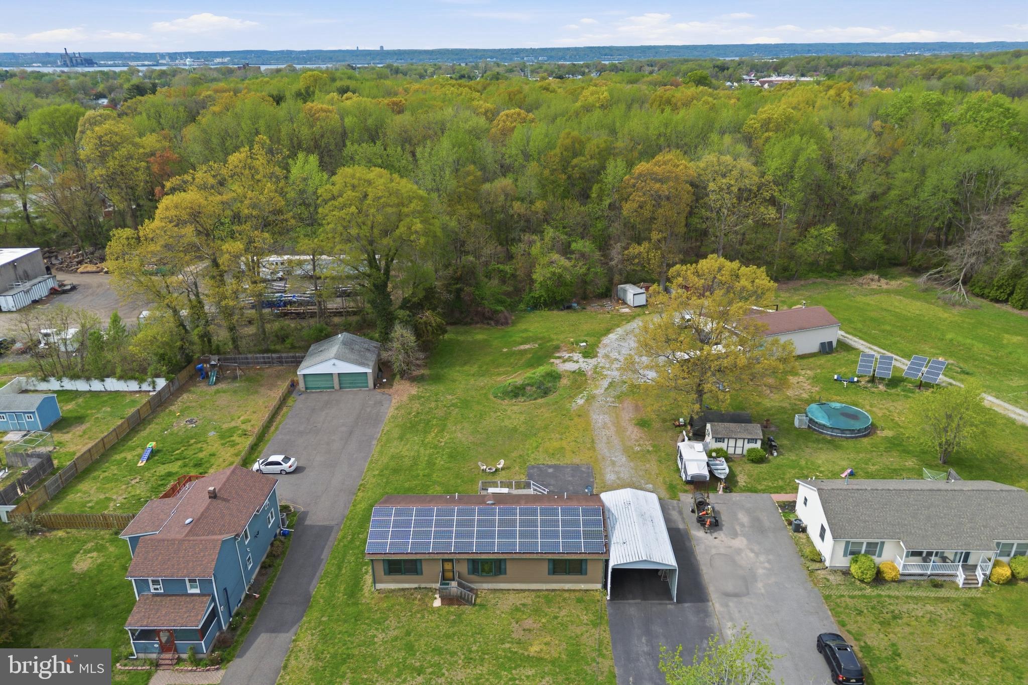 38 North Dupont Road Carneys Point, NJ 08069 - Photo 1 of 29
