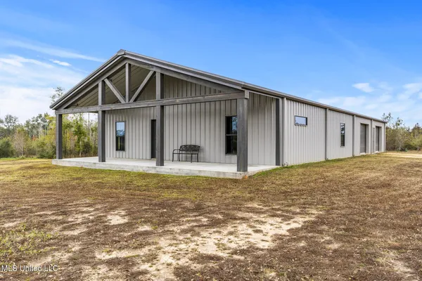 $295,000 | 284 West Wire Road, Perkinston, MS 39573