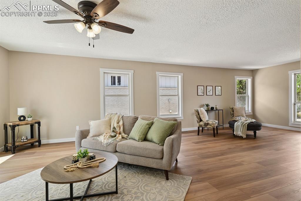 79 Old Broadmoor Road Colorado Springs, CO 80906 - Photo 9 of 27