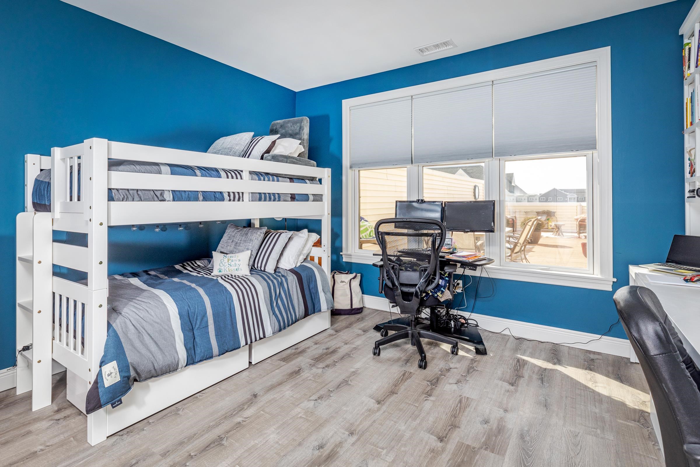 22 K Street, Unit 301 Hampton, NH 03842 - Photo 22 of 26