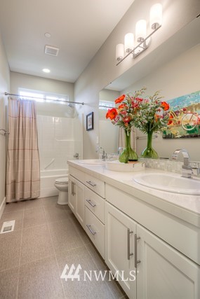 234 239th Street Southeast Bothell, WA 98021 - Photo 17 of 19