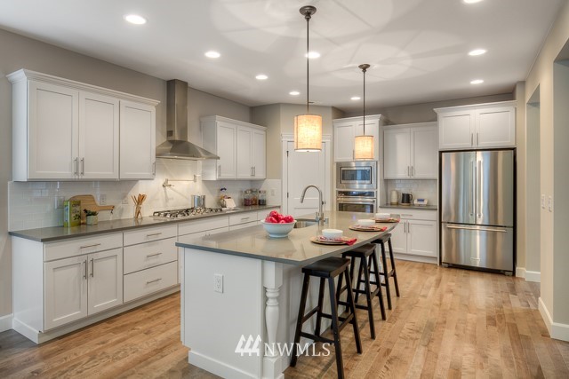 234 239th Street Southeast Bothell, WA 98021 - Photo 6 of 19