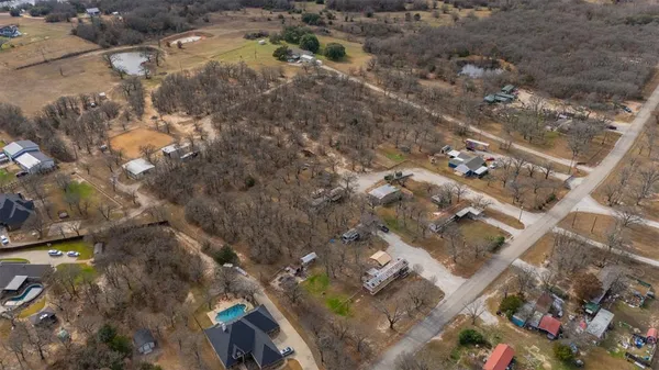 $299,000 | 2811 Old Mineral Wells Highway, Weatherford, TX 76088