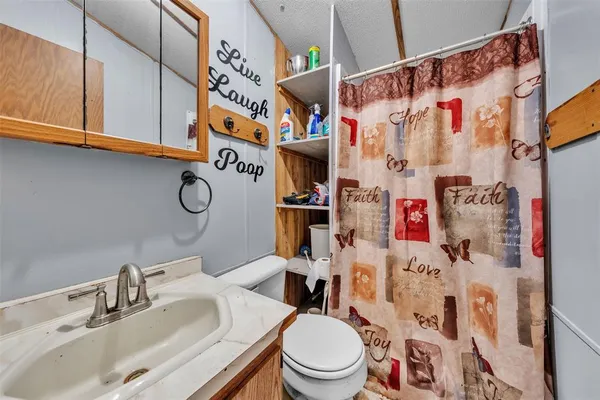 $299,000 | 2811 Old Mineral Wells Highway, Weatherford, TX 76088