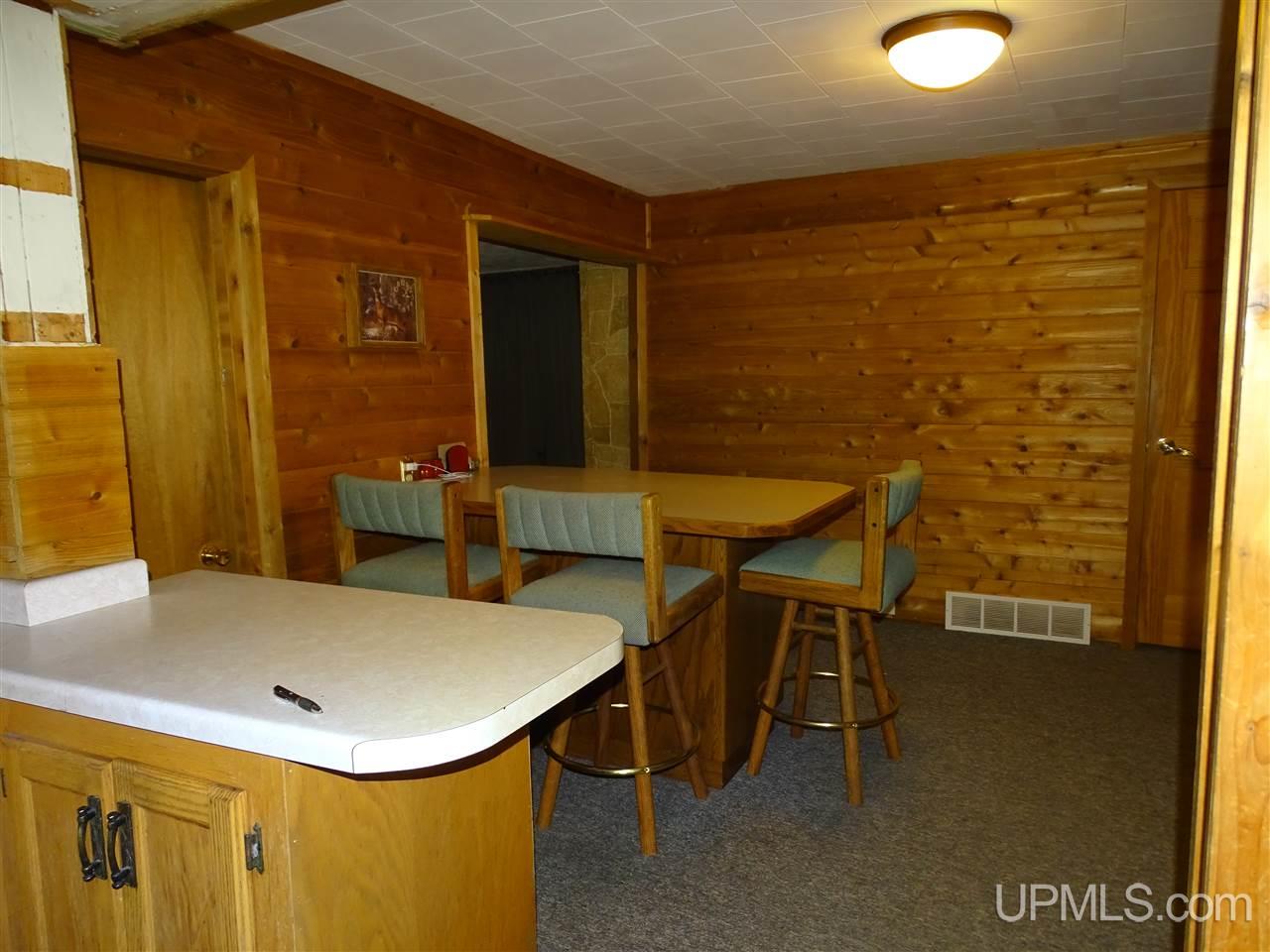W8525 County Road North Niagara, WI 54151 - Photo 7 of 15 Gallery Image 7