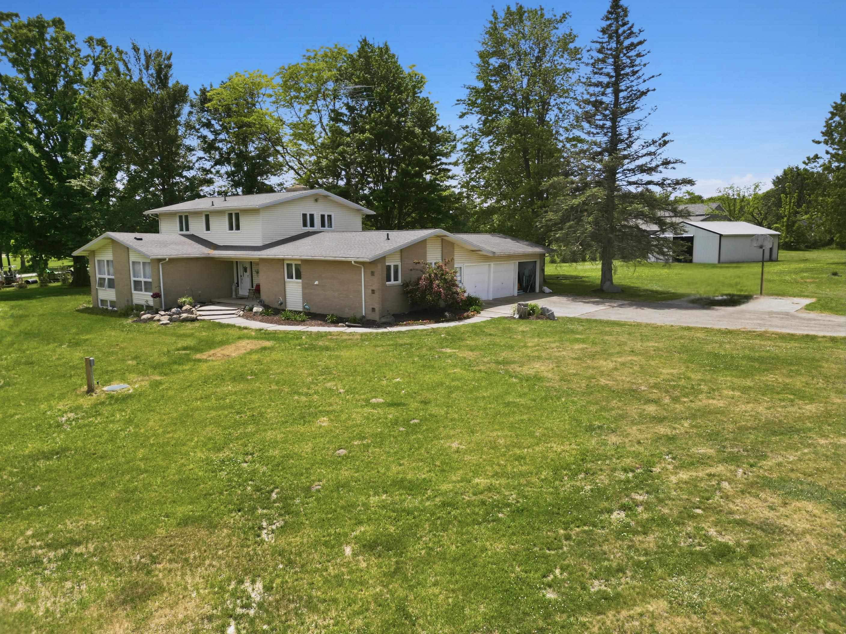 6089 North Seymour Road Flushing, MI 48433 - Photo 3 of 56