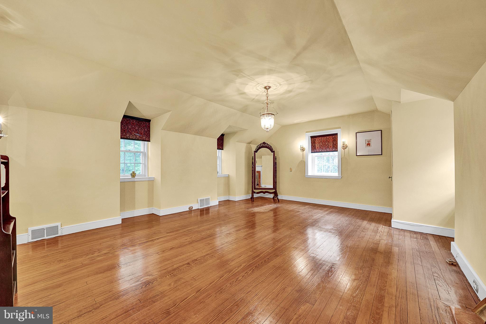 125 East Bells Mill Road Philadelphia, PA 19118 - Photo 33 of 67 Spacious Primary Bedroom
