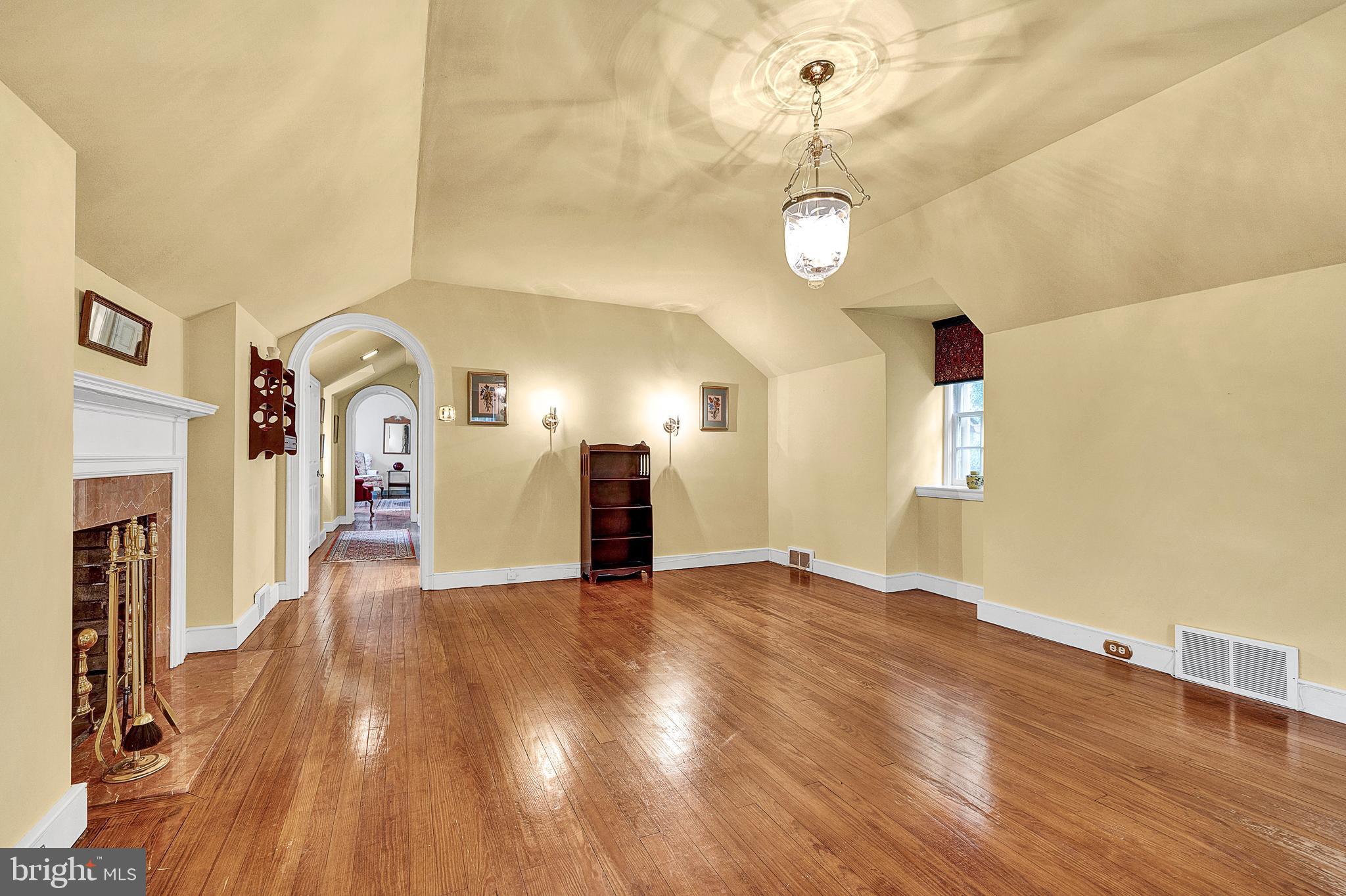 125 East Bells Mill Road Philadelphia, PA 19118 - Photo 36 of 67 Primary Bedroom with room for sitting area