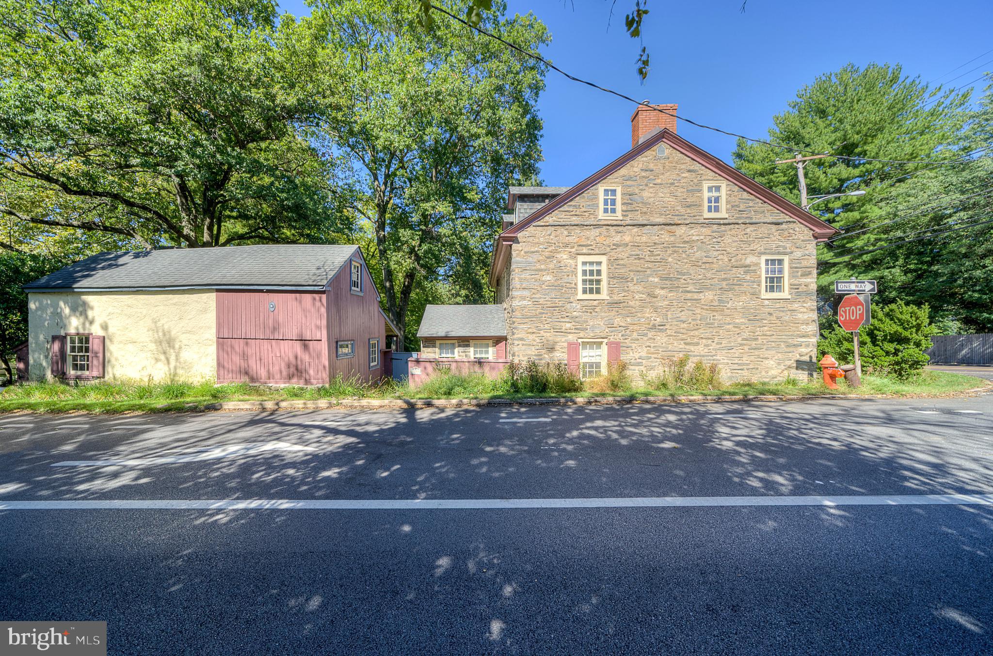 125 East Bells Mill Road Philadelphia, PA 19118 - Photo 5 of 67 Exterior side on Bells Mill Rd