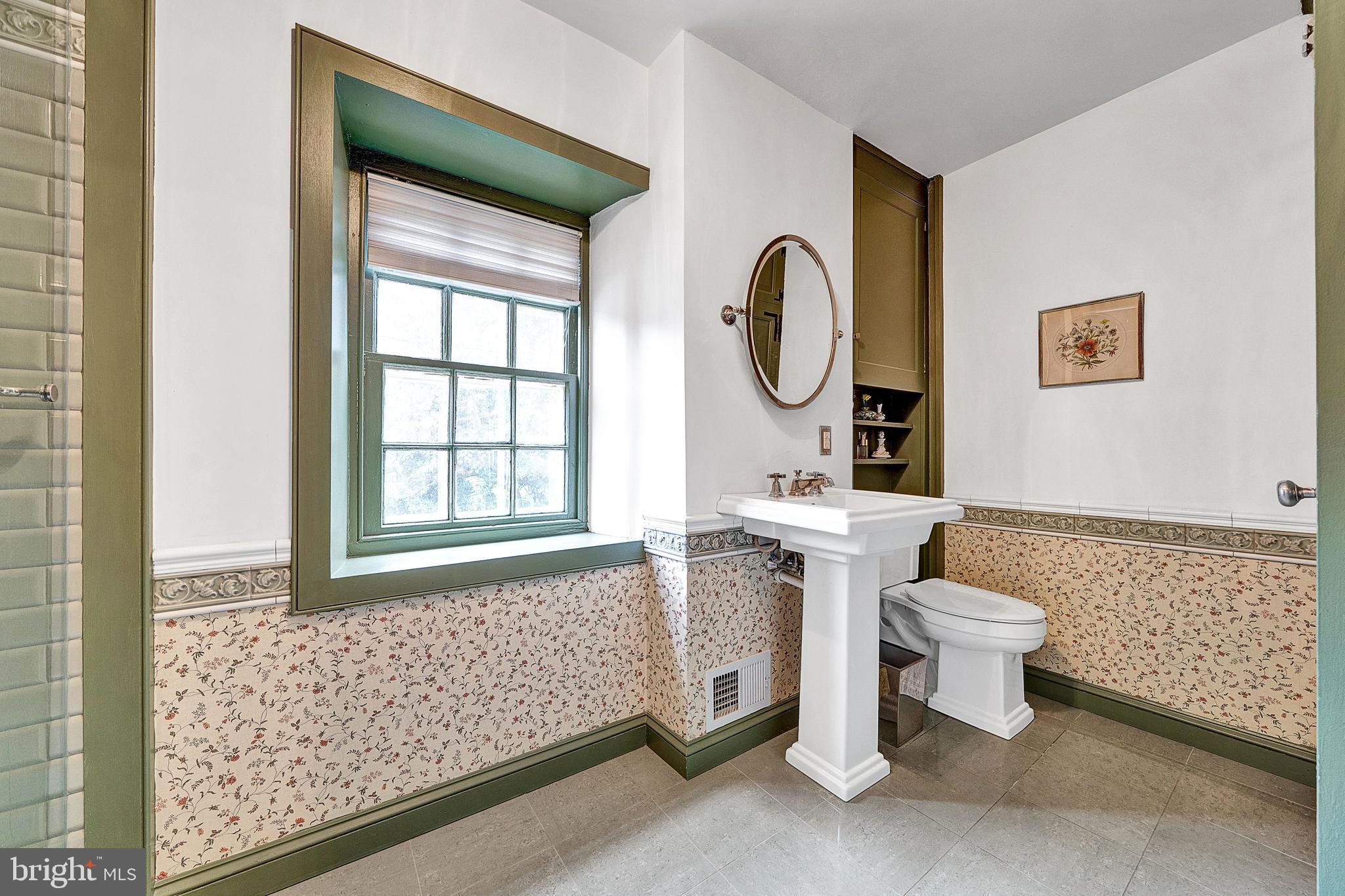 125 East Bells Mill Road Philadelphia, PA 19118 - Photo 49 of 67 Bathroom #2