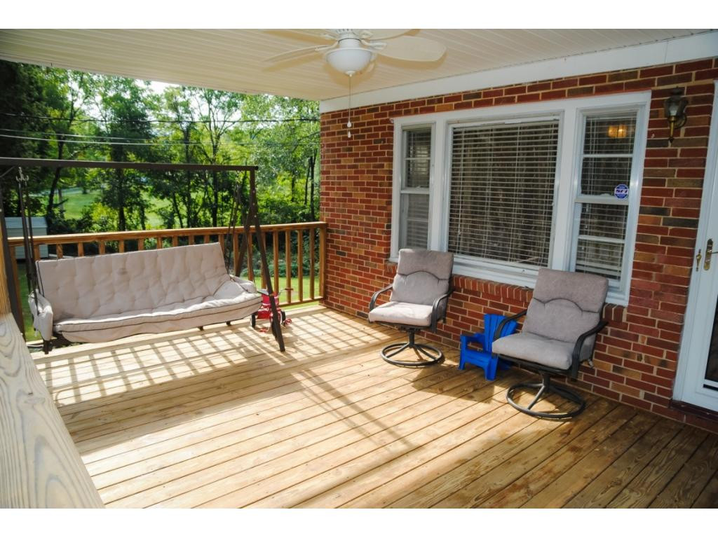 728 Walnut Grove Road Bluff City, TN 37618 - Photo 3 of 26 Photo 3