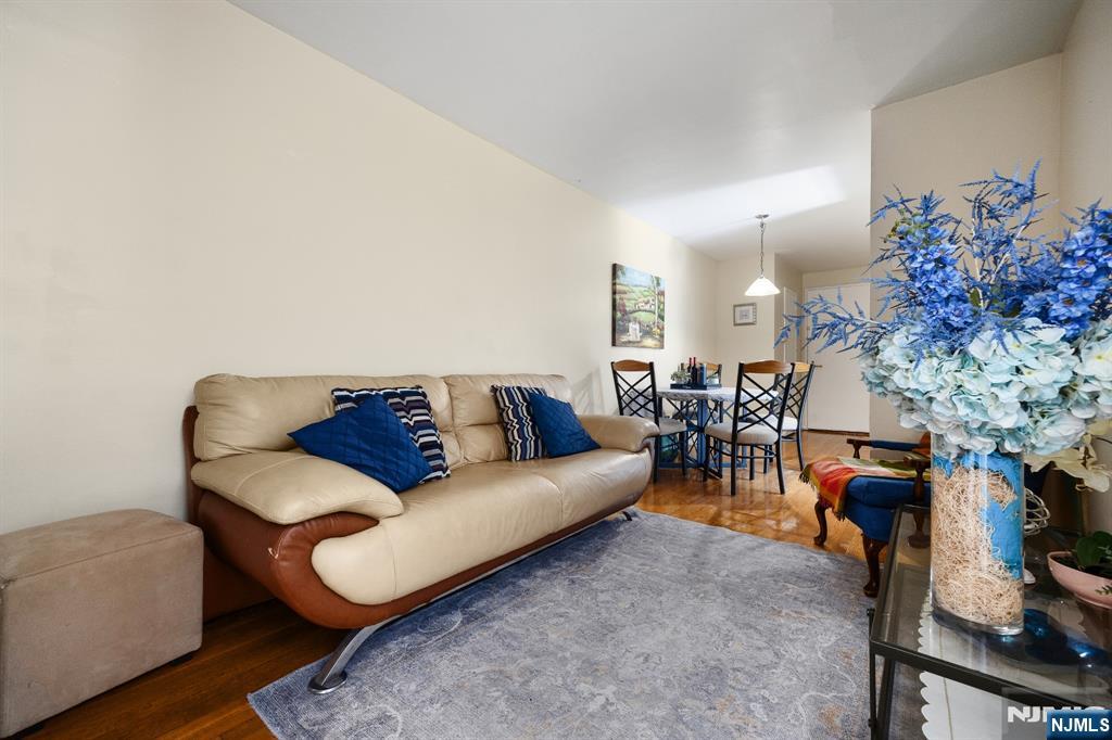 2215 North Central Road, Unit 4A Fort Lee, NJ 07024 - Photo 4 of 16