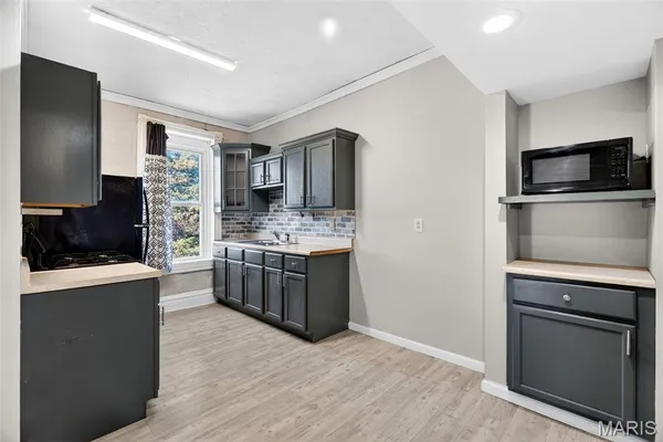 $379,900 | 3005 South Compton Avenue, St. Louis, MO 63118