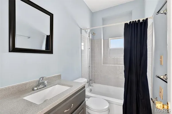 $379,900 | 3005 South Compton Avenue, St. Louis, MO 63118