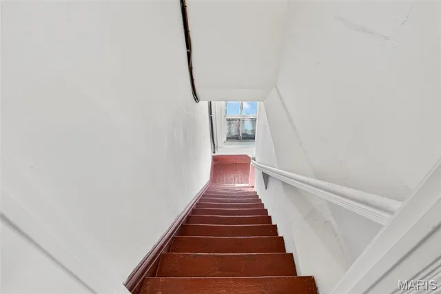 $379,900 | 3005 South Compton Avenue, St. Louis, MO 63118