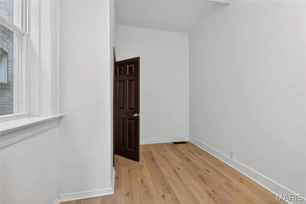 $379,900 | 3005 South Compton Avenue, St. Louis, MO 63118