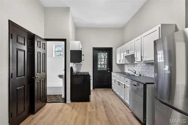 $379,900 | 3005 South Compton Avenue, St. Louis, MO 63118