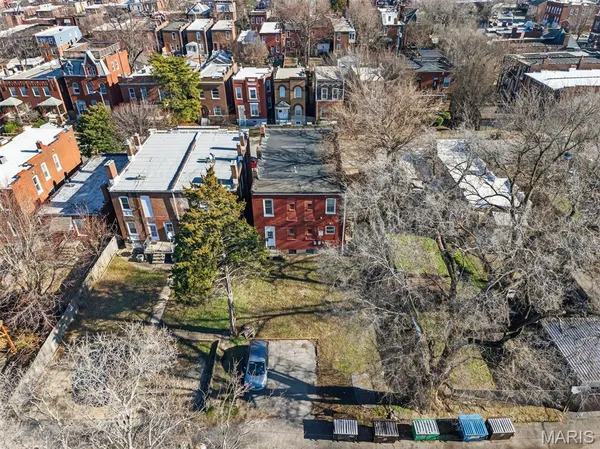 $379,900 | 3005 South Compton Avenue, St. Louis, MO 63118