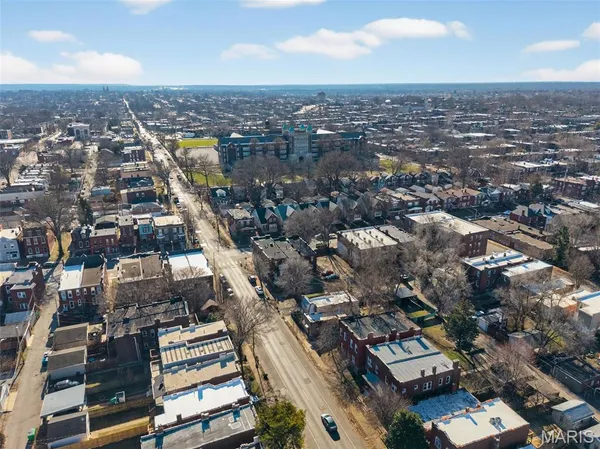 $379,900 | 3005 South Compton Avenue, St. Louis, MO 63118