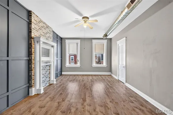 $379,900 | 3005 South Compton Avenue, St. Louis, MO 63118