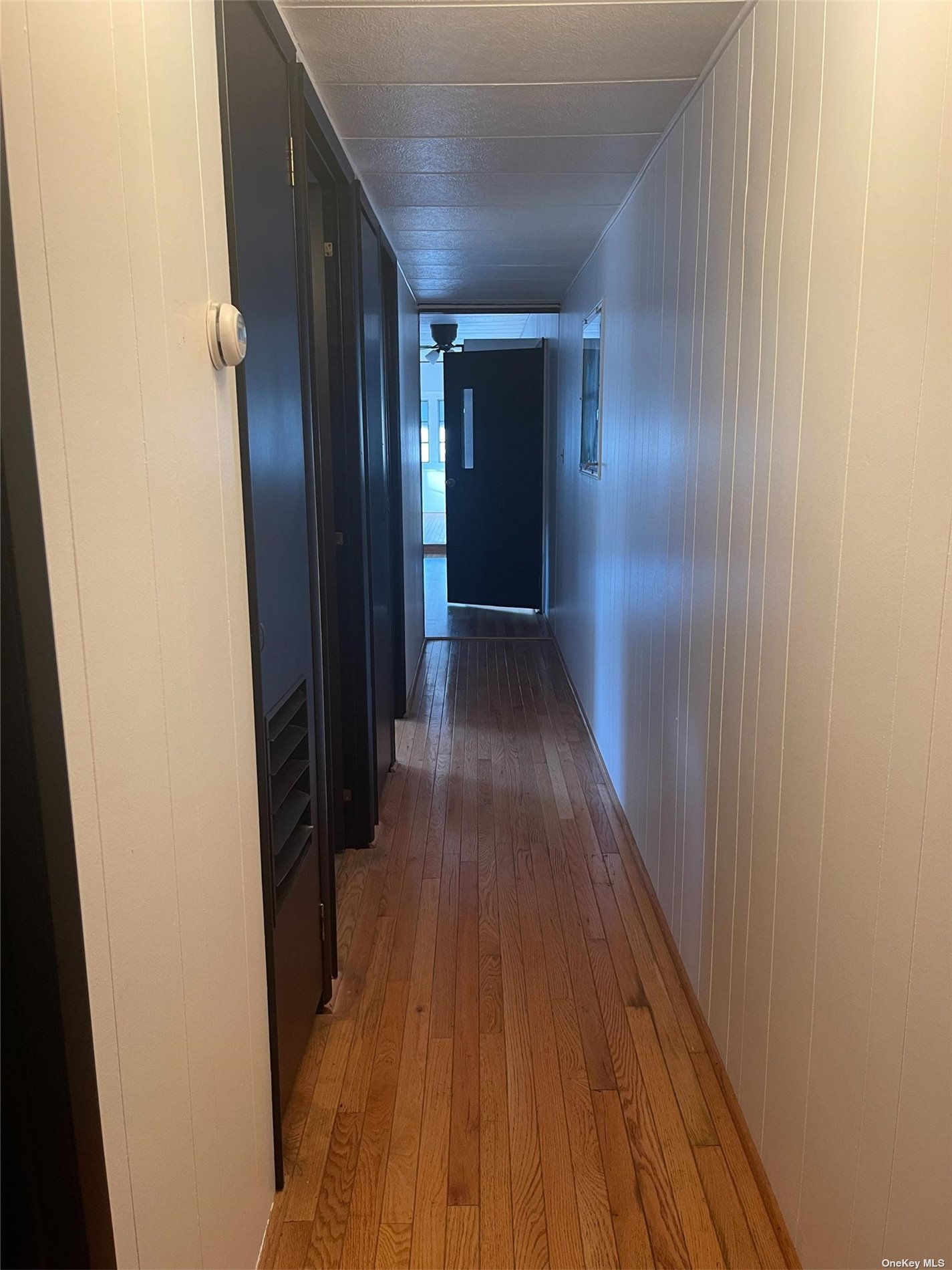 1661-308 Old Country Road, Unit 308 Riverhead, NY 11901 - Photo 16 of 19