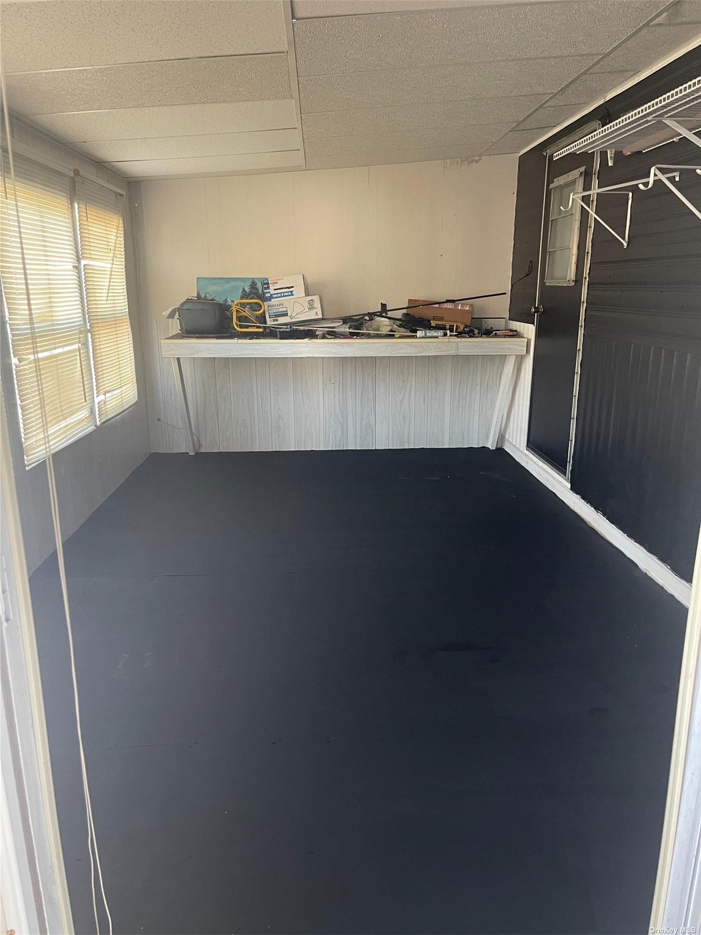 1661-308 Old Country Road, Unit 308 Riverhead, NY 11901 - Photo 17 of 19