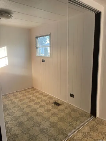 $189,000 | 1661-308 Old Country Road, Unit 308, Riverhead, NY 11901