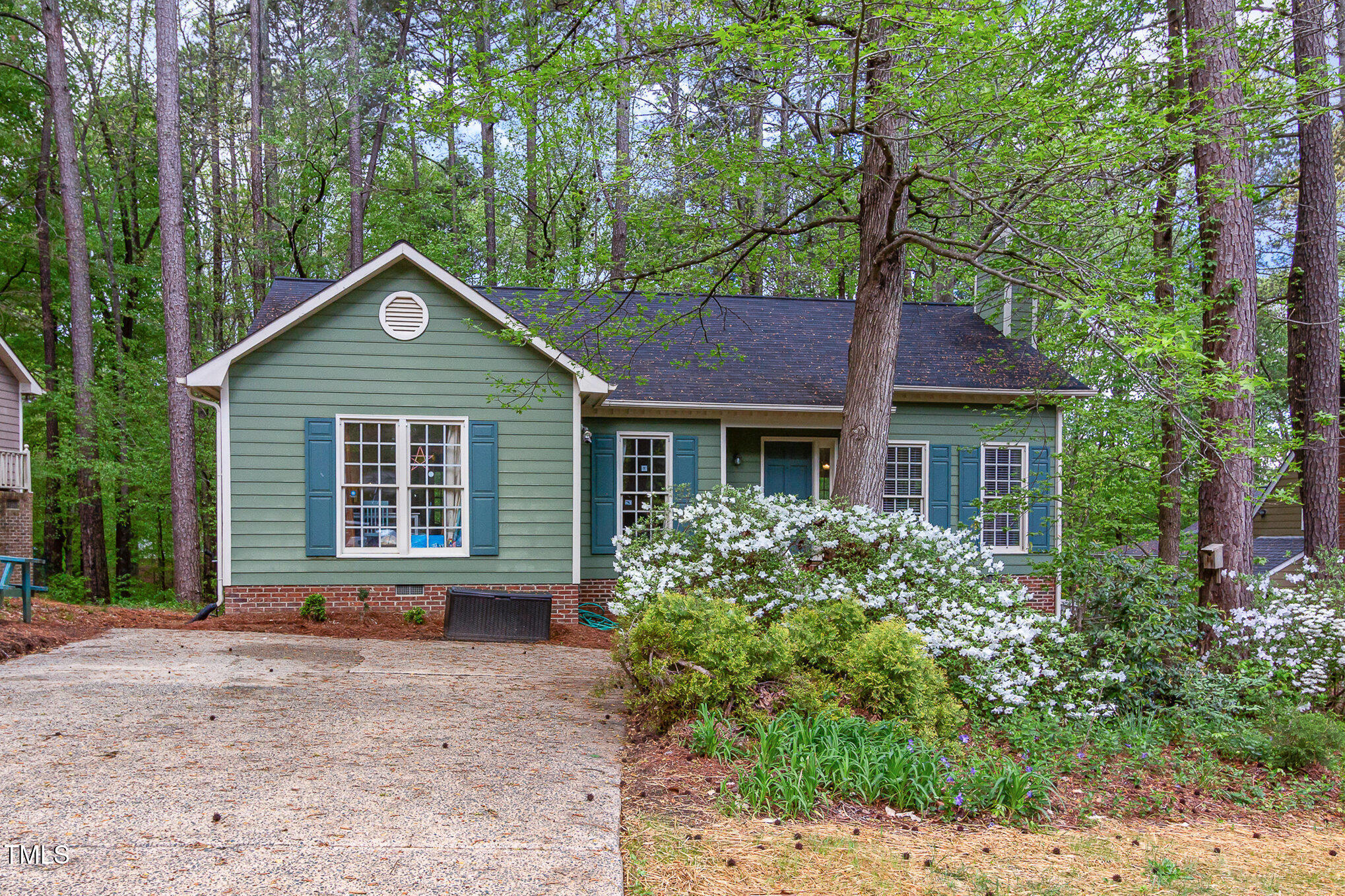 13 Thorne Ridge Drive Durham, NC 27713 - Photo 18 of 20 Exterior Front