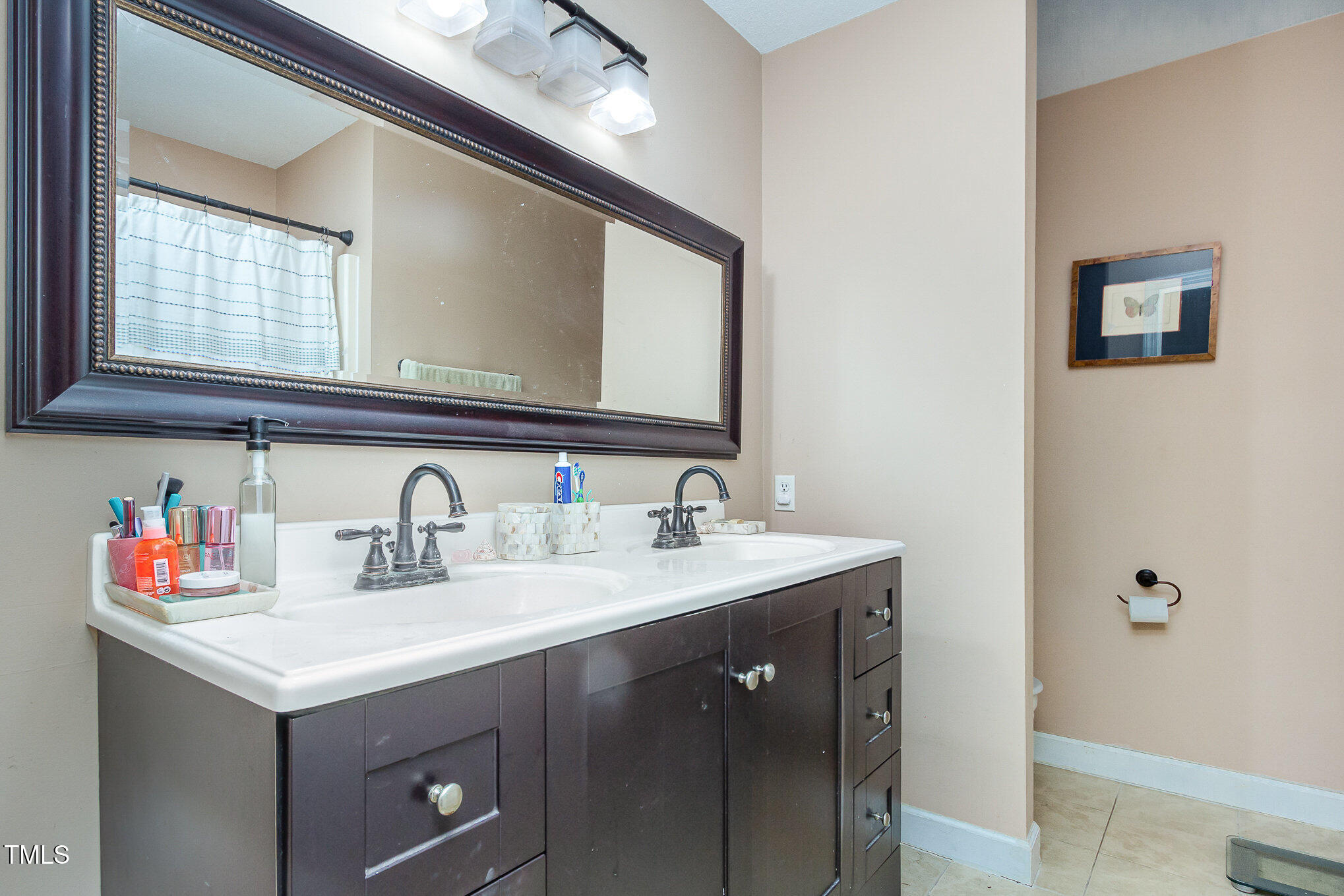 13 Thorne Ridge Drive Durham, NC 27713 - Photo 9 of 20 Primary Bathroom