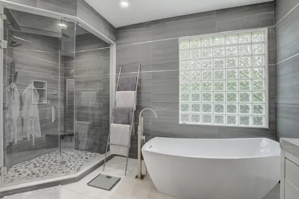 $11,500 | 19211 North Creekshore Court, Boca Raton, FL 33498