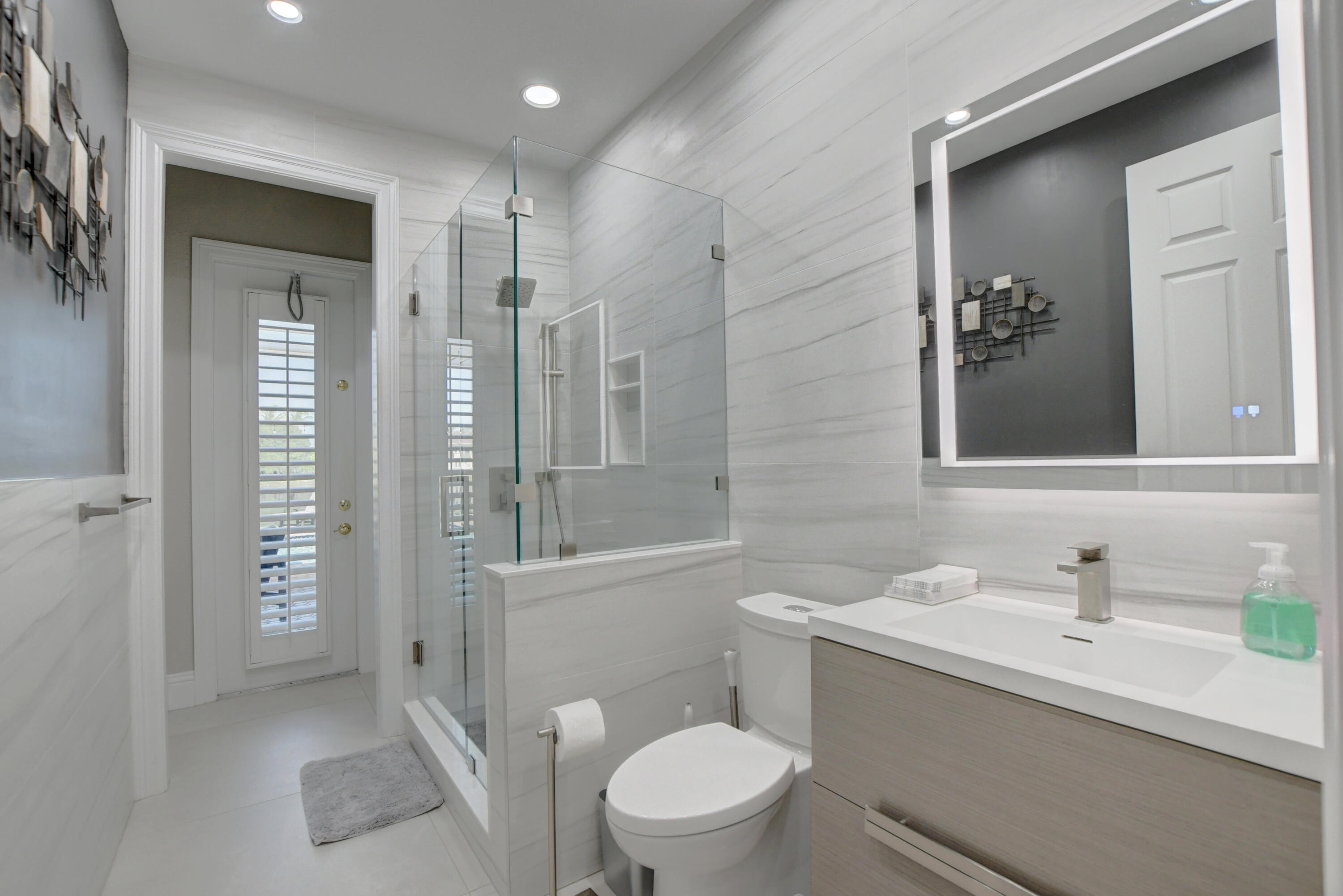 19211 North Creekshore Court Boca Raton, FL 33498 - Photo 27 of 83 Cabana Bath