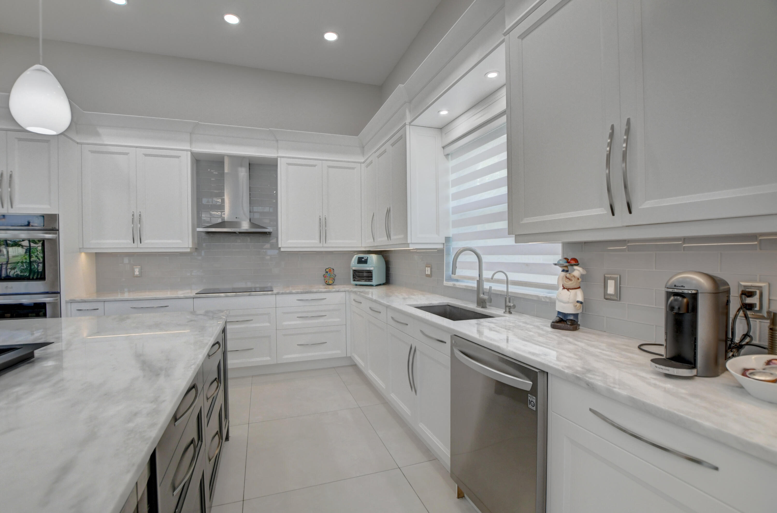 19211 North Creekshore Court Boca Raton, FL 33498 - Photo 7 of 83 Kitchen