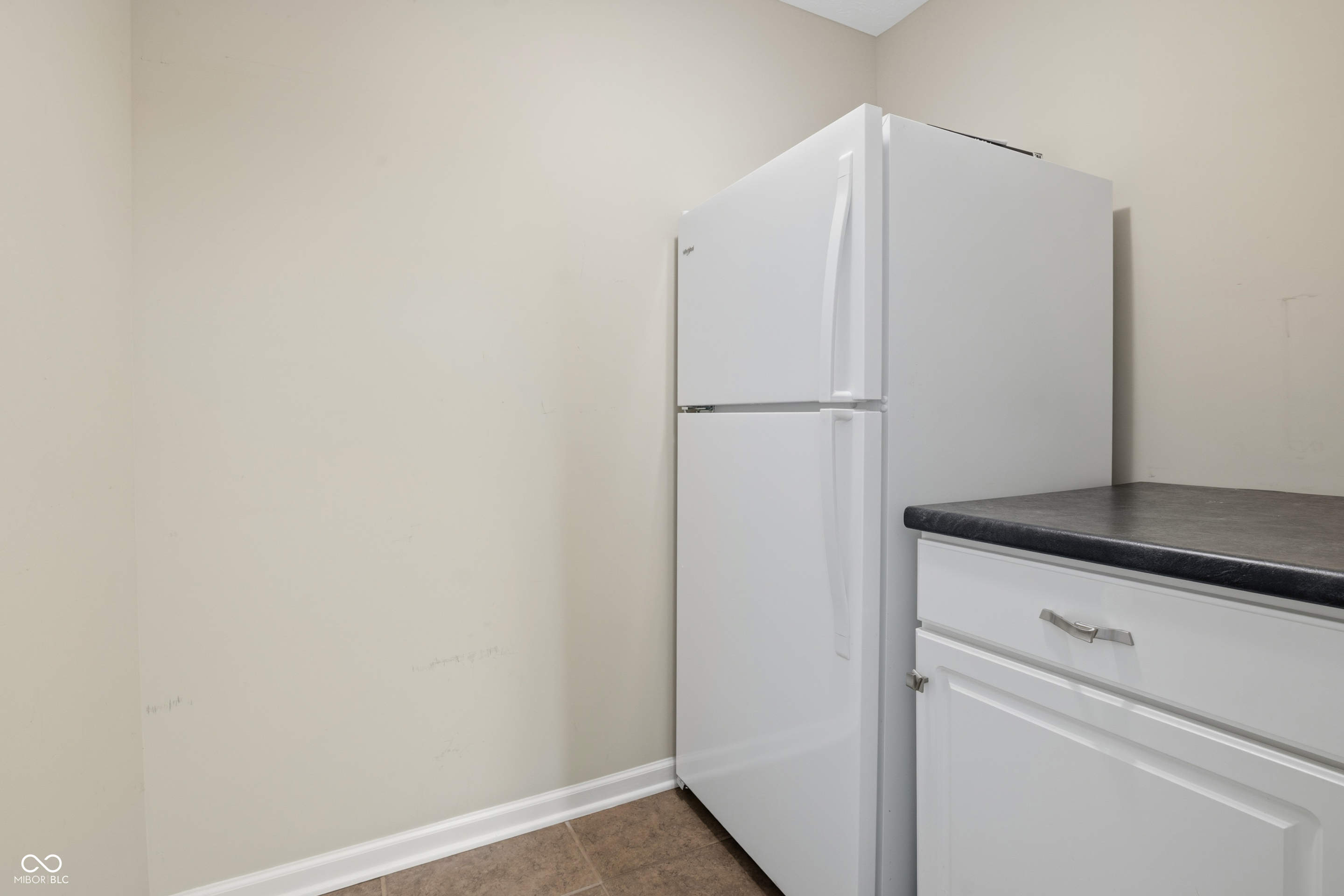 1067 Distinctive Way Greenfield, IN 46140 - Photo 23 of 25