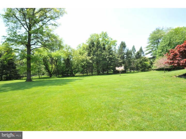 309 Powderhorn Road Fort Washington, PA 19034 - Photo 5 of 25 Gallery Image 5