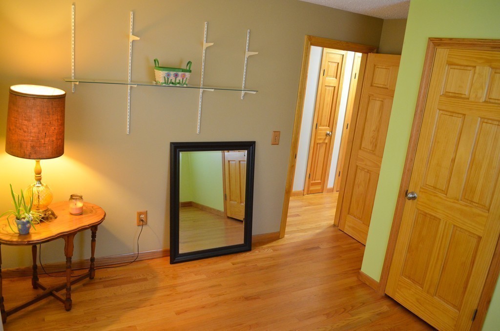 19 Pequot Road Southampton, MA 01073 - Photo 9 of 18