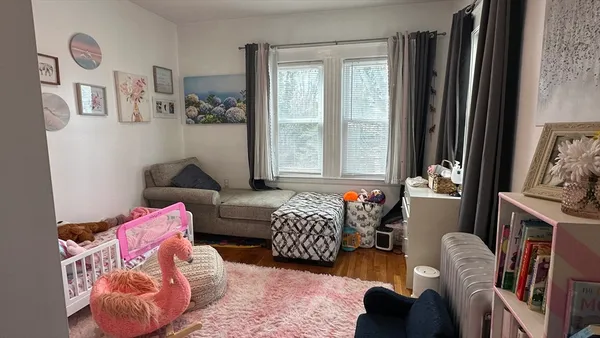 $2,600 | 50 Mt Ararat Road, Unit 2, Quincy, MA 02169