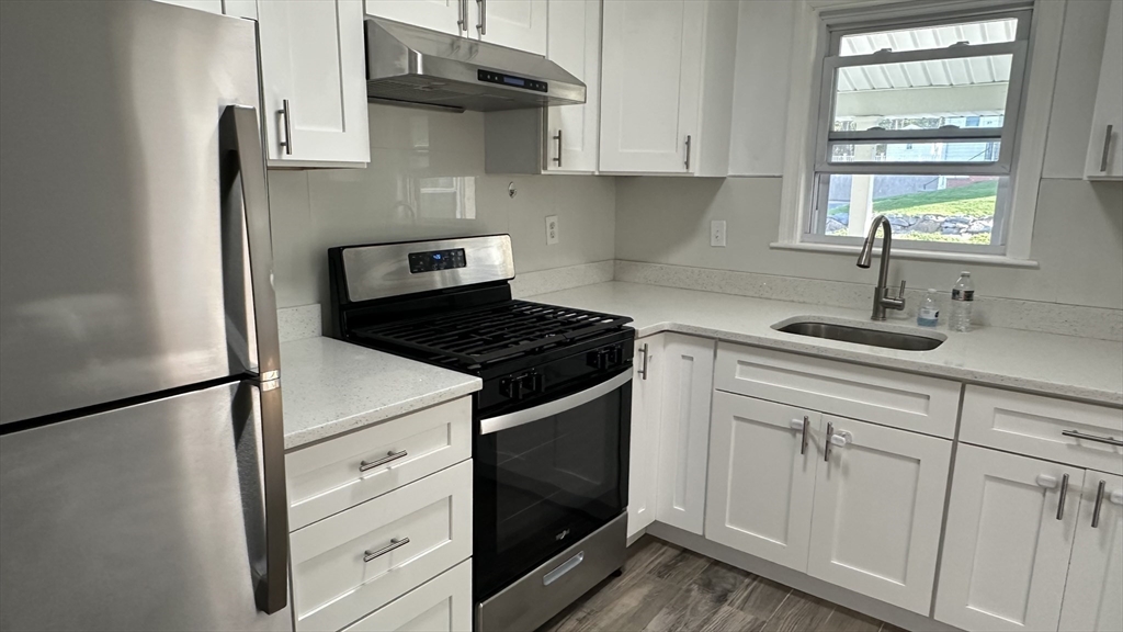 50 Mt Ararat Road, Unit 2 Quincy, MA 02169 - Photo 5 of 23