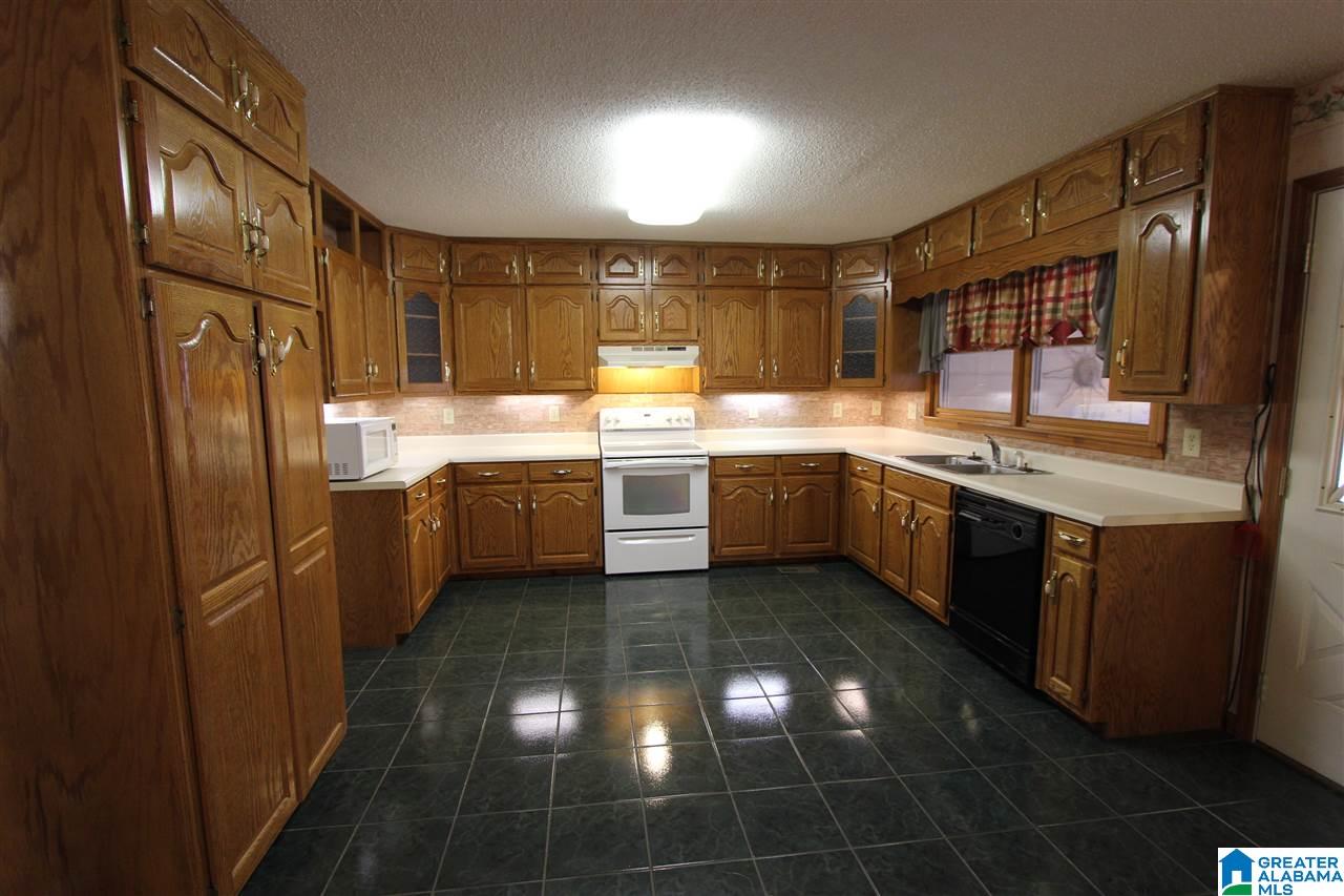 2405 Friendship Road Oxford, AL 36203 - Photo 27 of 47