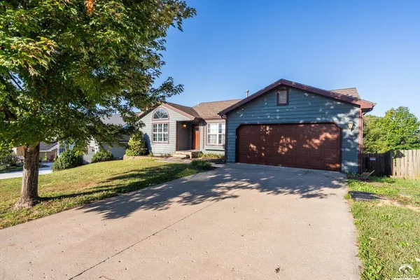 $385,000 | 2429 Via Linda Drive, Lawrence, KS 66047