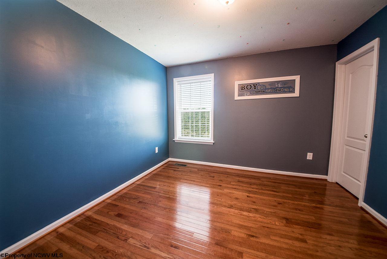 7 Ridgeview Lane Morgantown, WV 26508 - Photo 14 of 20 Gallery Image 14