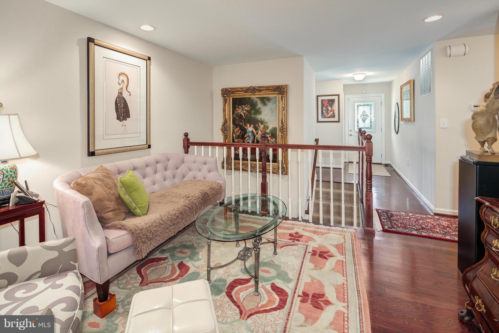 8008 Viola Street Springfield, VA 22152 - Photo 2 of 30 Living Room