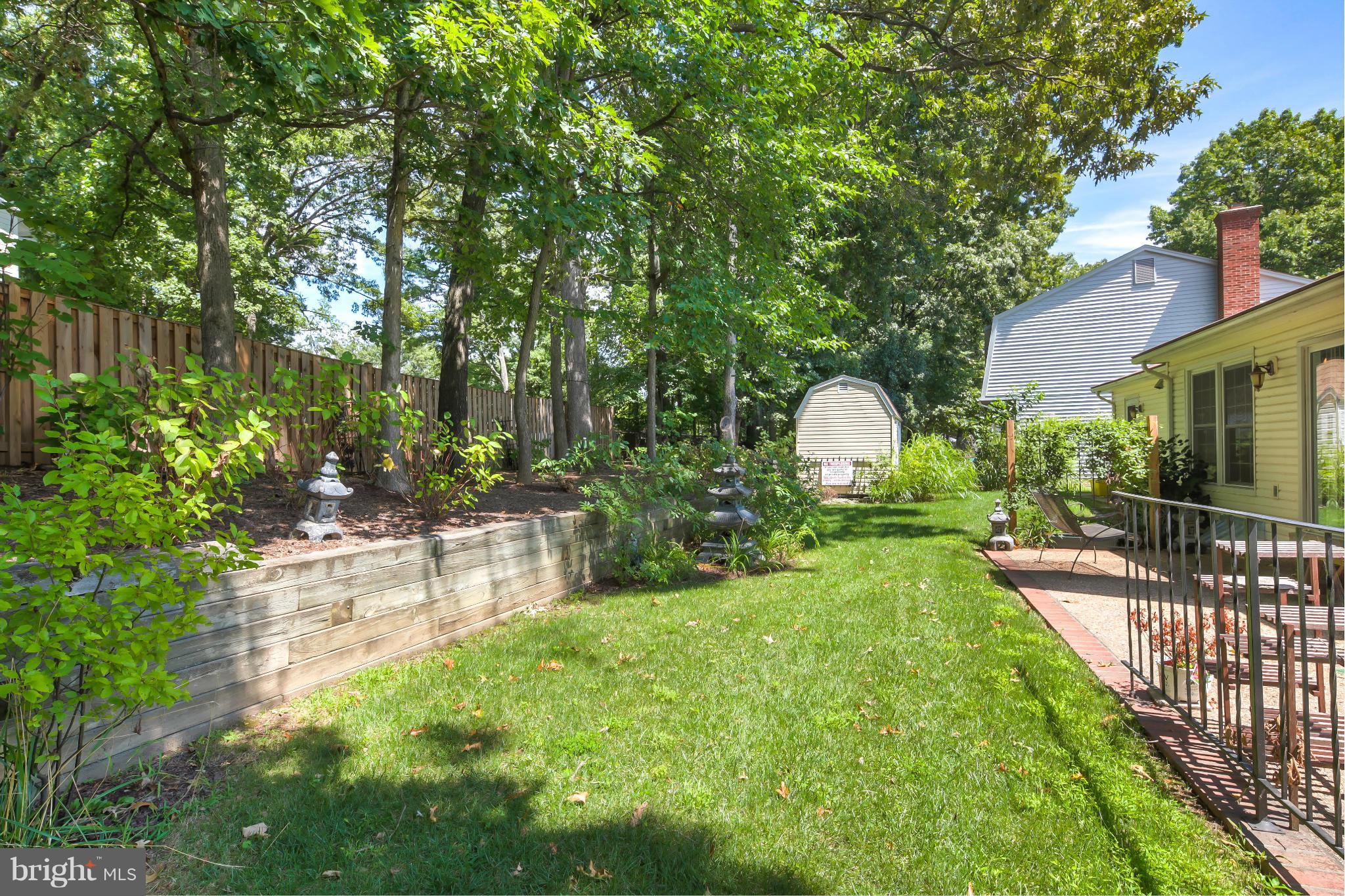 8008 Viola Street Springfield, VA 22152 - Photo 27 of 30 Exterior (Rear)