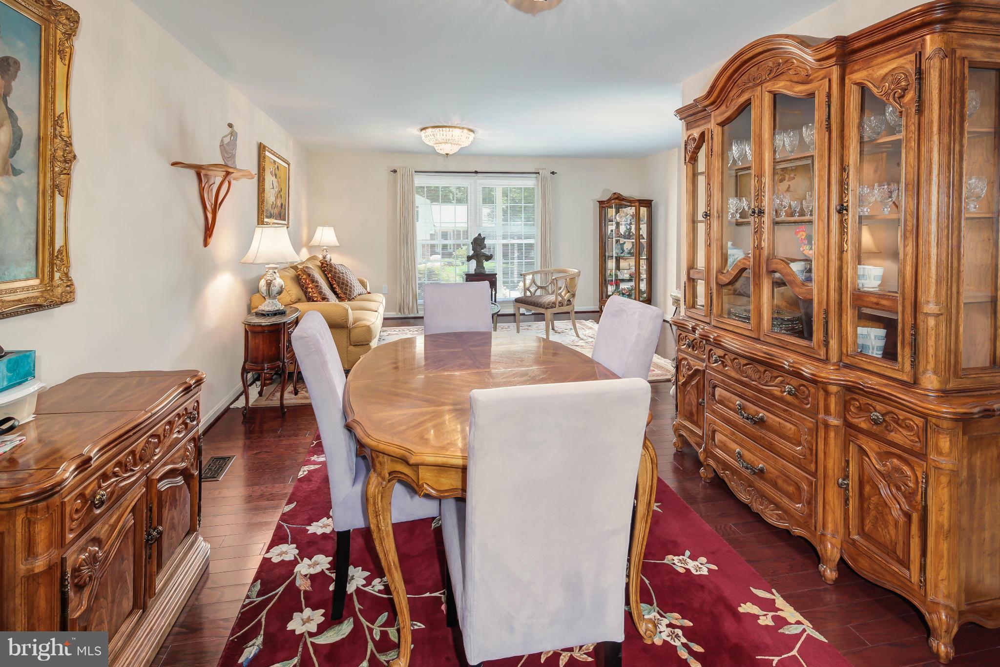 8008 Viola Street Springfield, VA 22152 - Photo 6 of 30 Dining Room