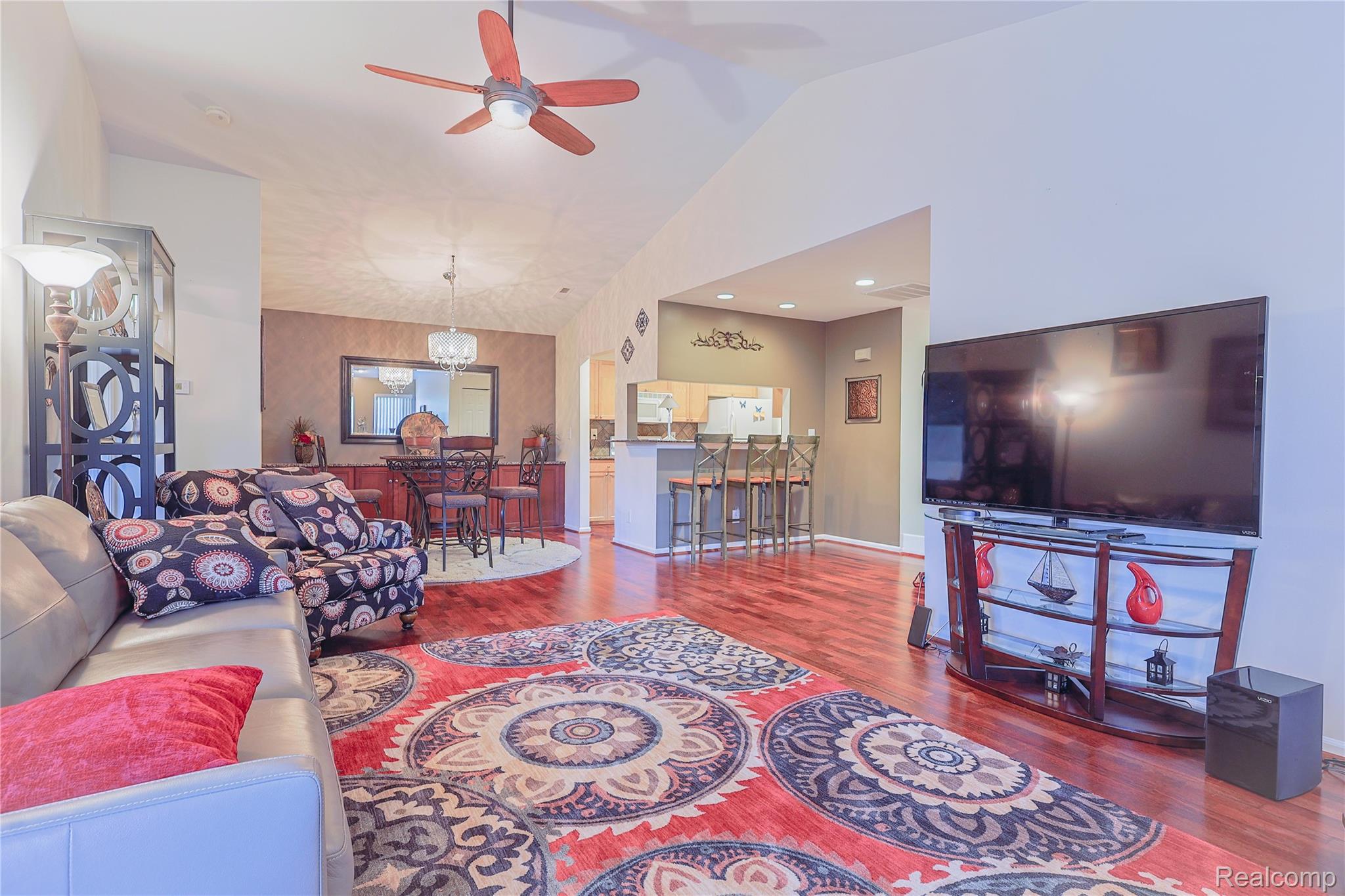 3581 Oakmonte Boulevard Rochester, MI 48306 - Photo 13 of 34