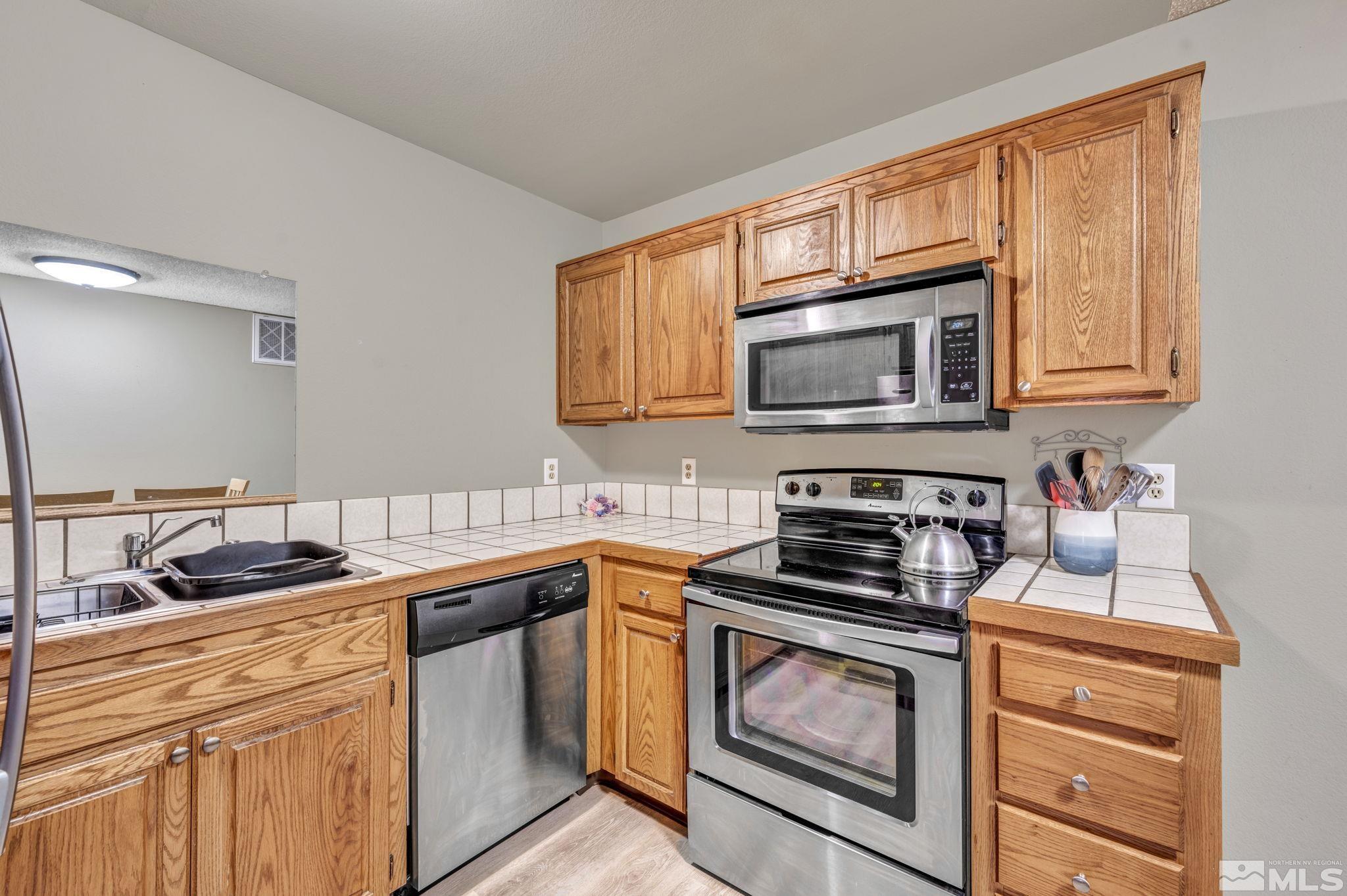 1471 Selmi Drive Reno, NV 89512 - Photo 12 of 32 Photo 12