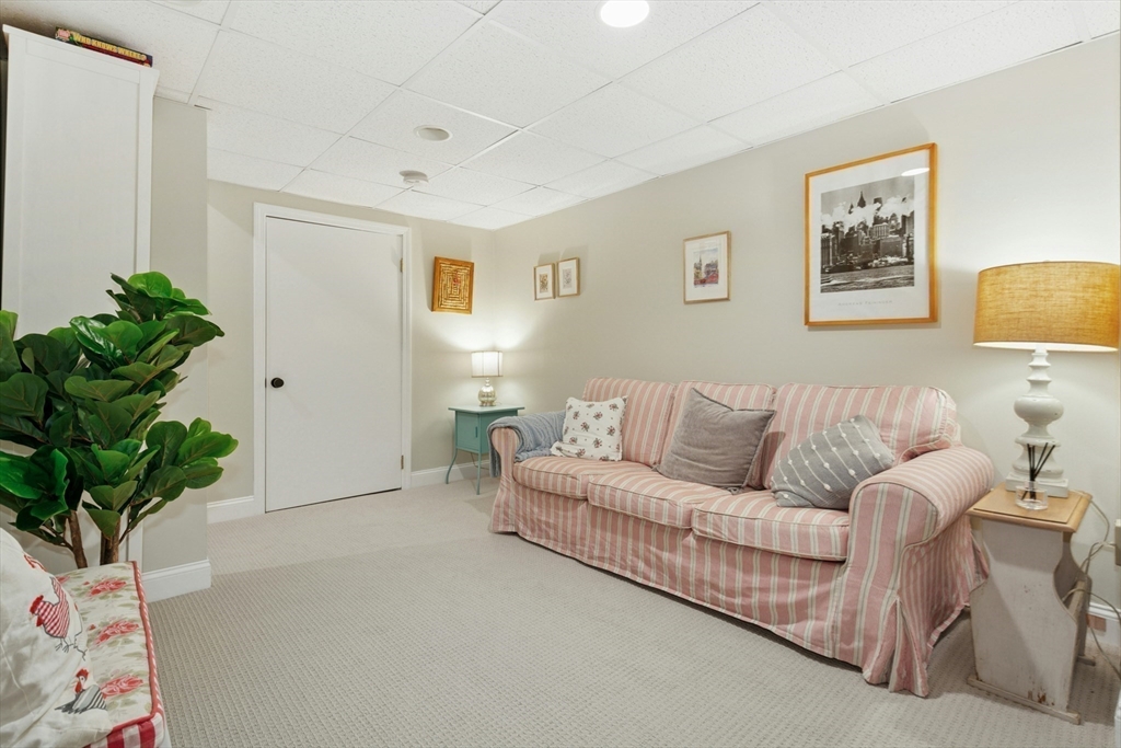 2 Heights Road Franklin, MA 02038 - Photo 32 of 41 Gallery Image 32