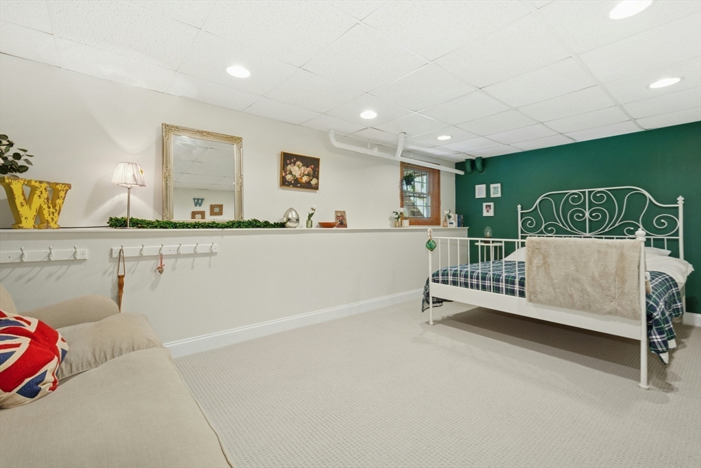 2 Heights Road Franklin, MA 02038 - Photo 34 of 41 Gallery Image 34