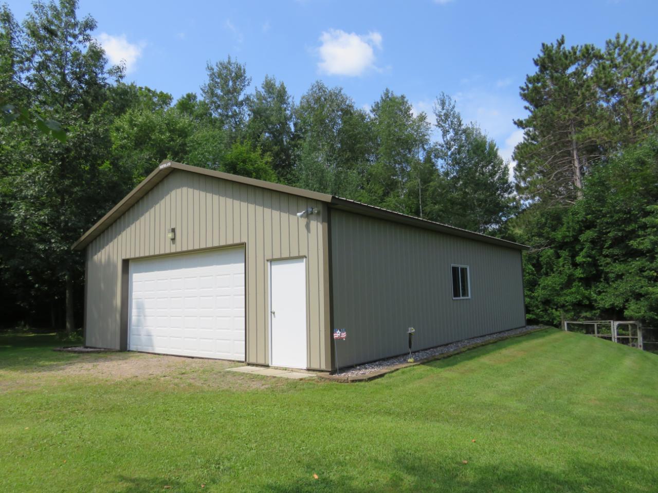 N11967 Hillview Road Antigo, WI 54409 - Photo 2 of 21 Gallery Image 2
